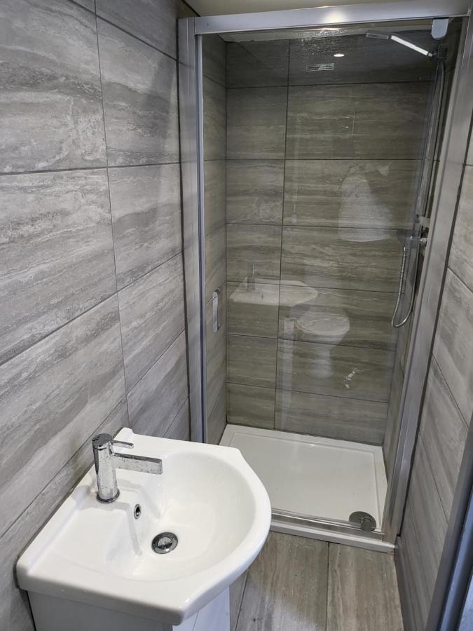 Vetrelax 4Bedroom House With Garden And Parking 콜체스터 외부 사진