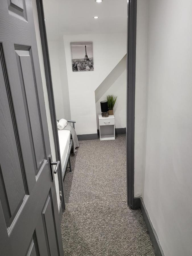 Vetrelax 4Bedroom House With Garden And Parking 콜체스터 외부 사진
